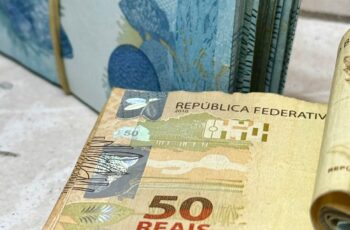 Is A Certified Financial Planner Worth It In 2025? The Real ROI,
